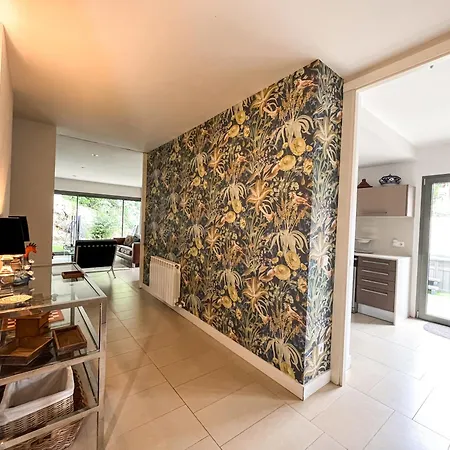 Villa Peralta W Above Ground Pool Girona